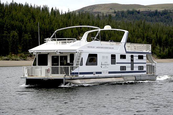 Nova Class Houseboat